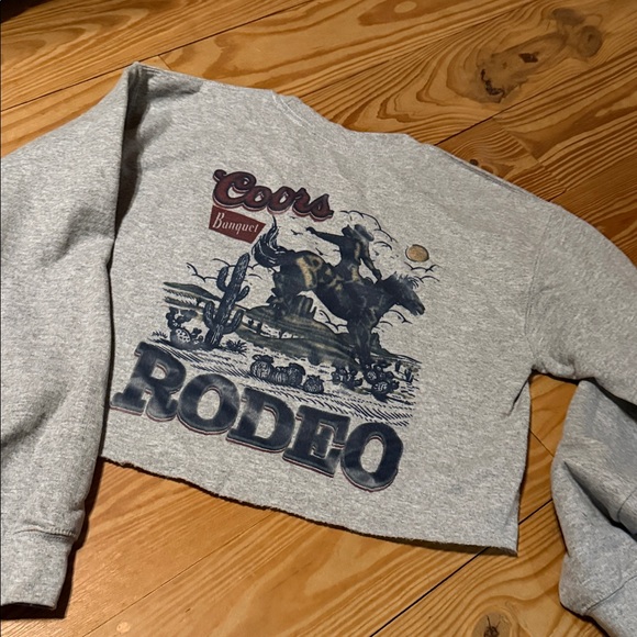 Native Gray Sweatshirt - Picture 3 of 3